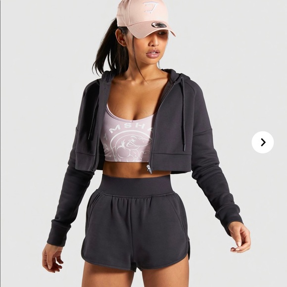 ISO gymshark legacy items - Picture 5 of 6